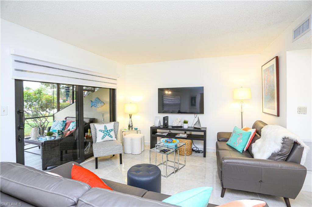 NAPLES 701 - Residential Lease