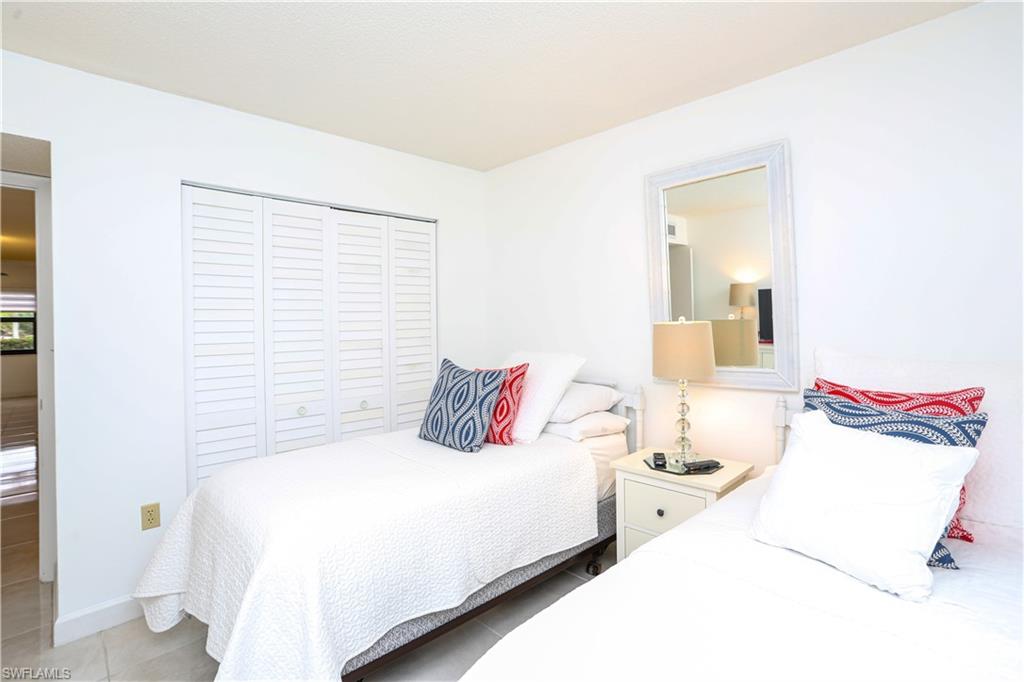 NAPLES 701 - Residential Lease