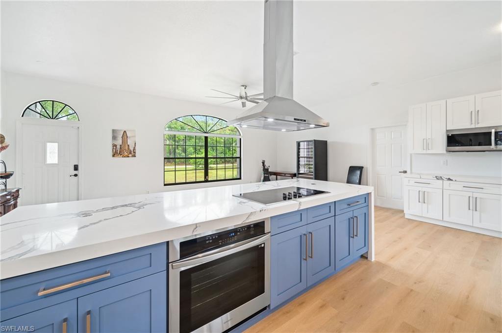 SAN CARLOS ESTATES - Residential