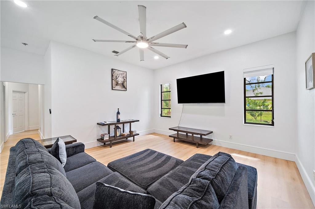 SAN CARLOS ESTATES - Residential