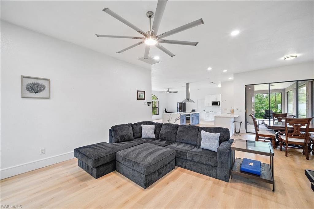 SAN CARLOS ESTATES - Residential