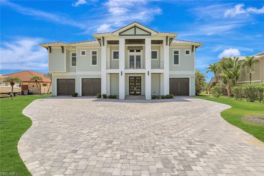 CAROLANDS - Residential