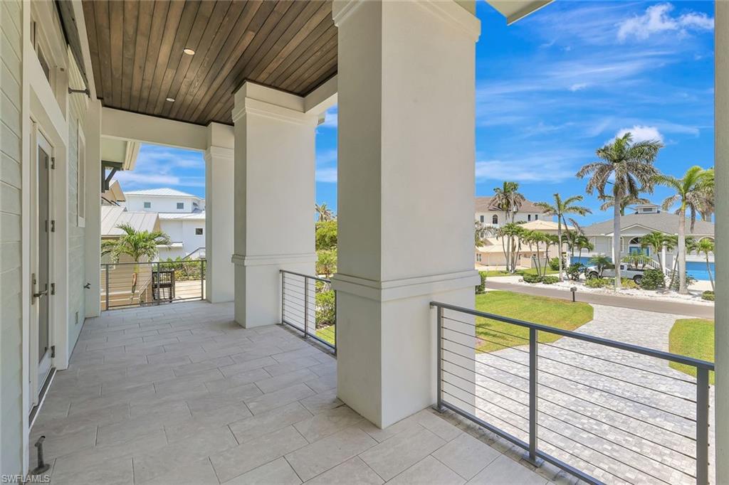 CAROLANDS - Residential