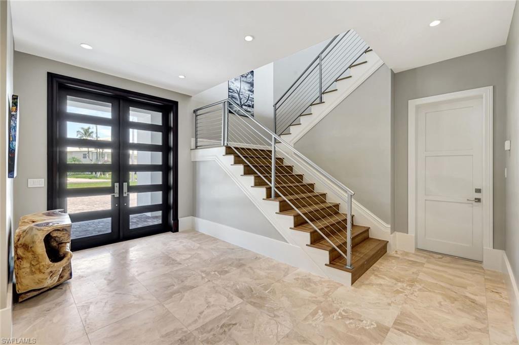CAROLANDS - Residential
