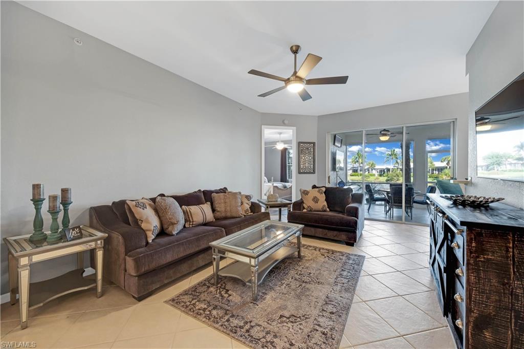HAWK'S NEST - Residential