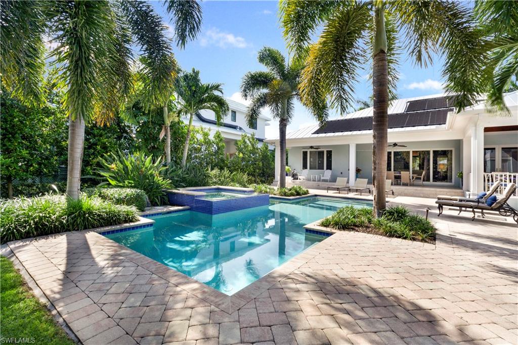 OLDE NAPLES - Residential