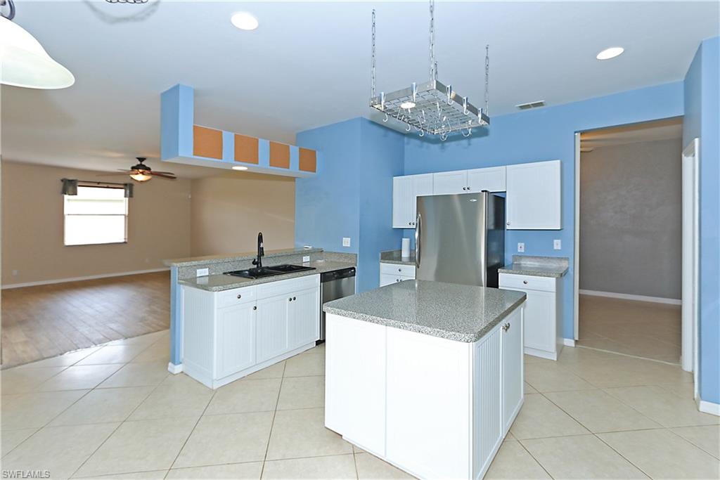 STONEYBROOK - Residential