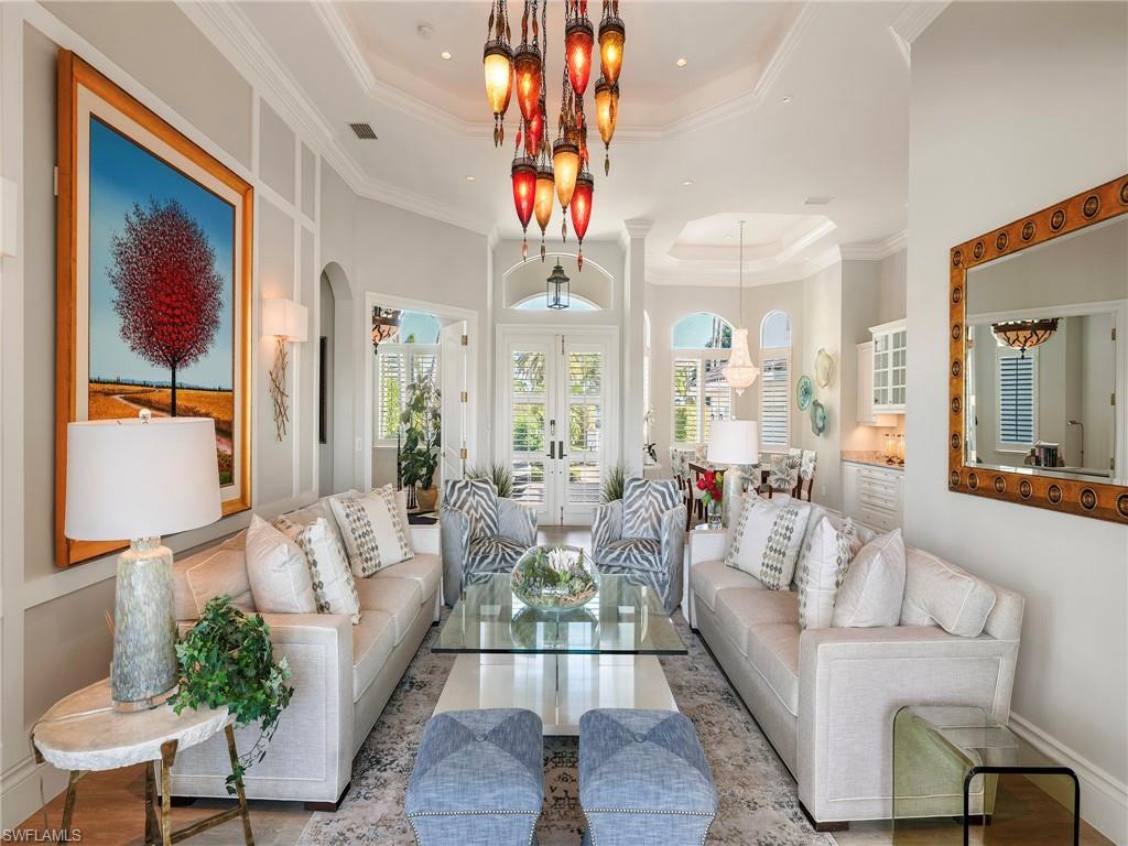 MOORINGS - Residential