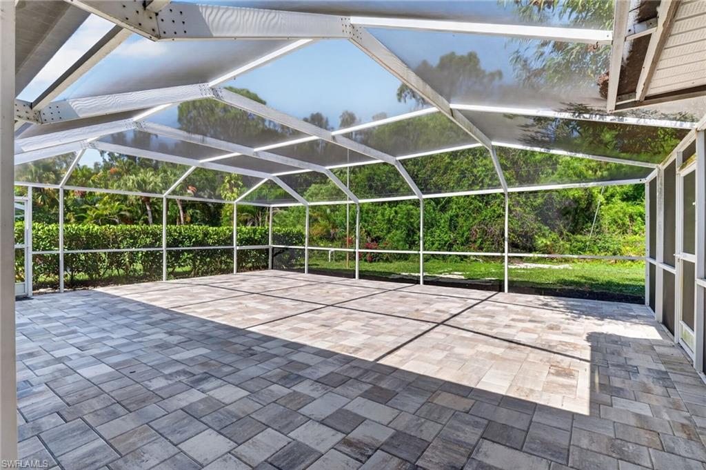 FOUNTAIN LAKES - Residential