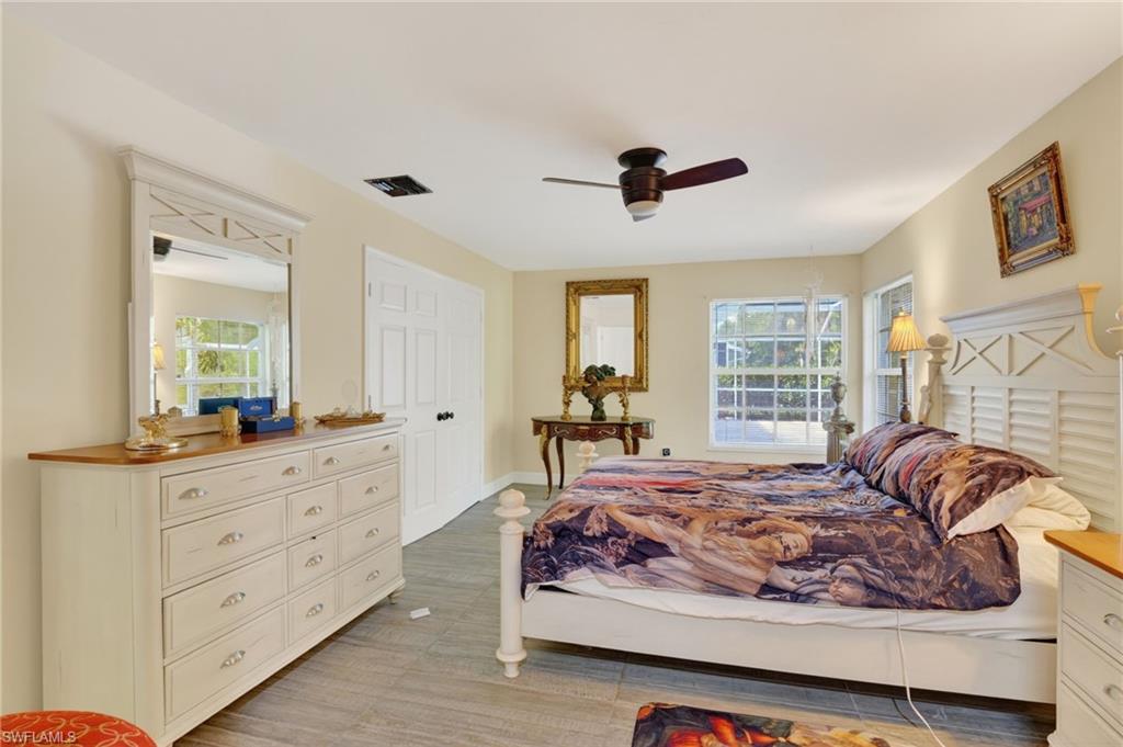 FOUNTAIN LAKES - Residential