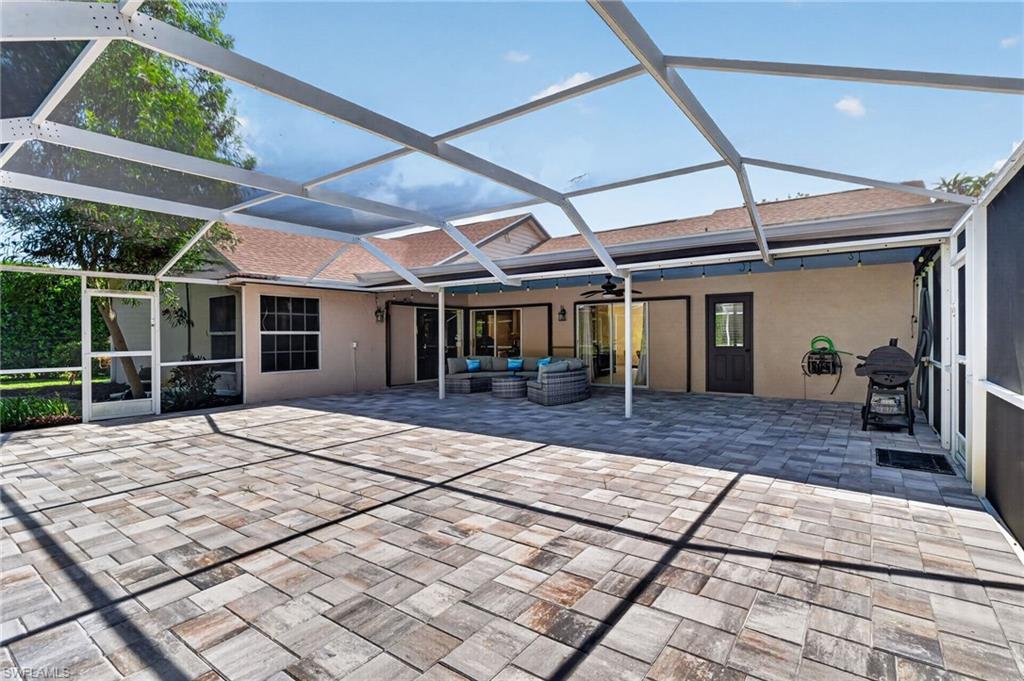 FOUNTAIN LAKES - Residential