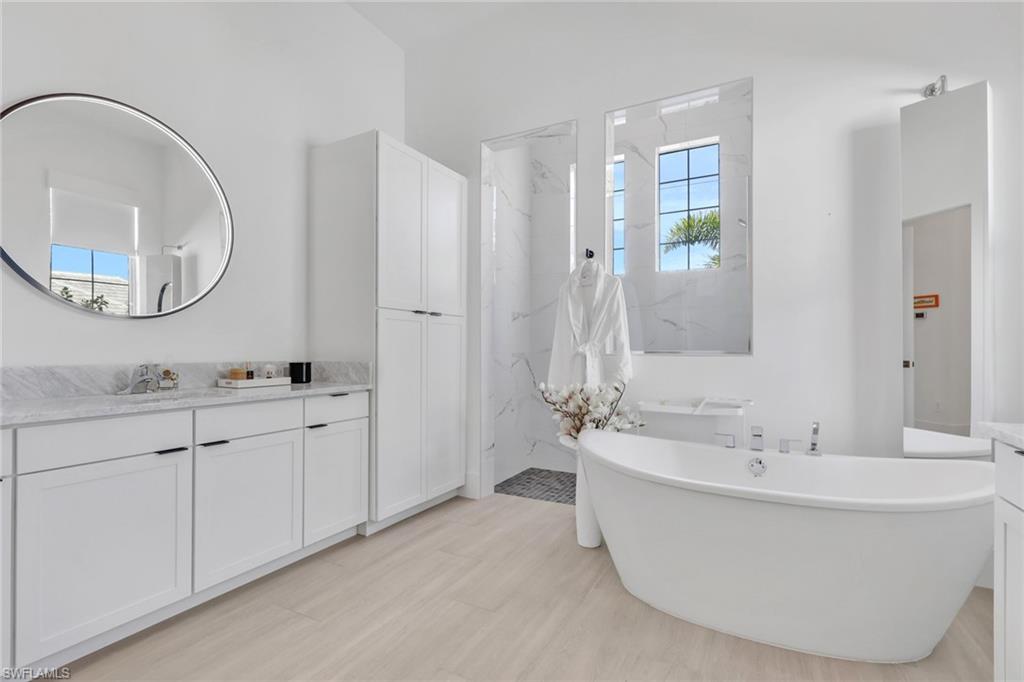 ISLES OF COLLIER PRESERVE - Residential