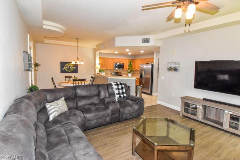 ISLES OF PORTO VISTA - Residential