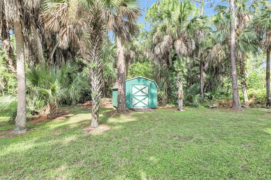 GOLDEN GATE ESTATES - Residential
