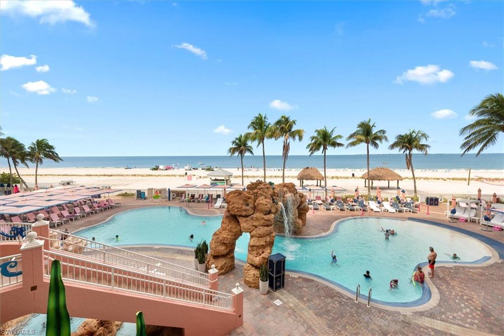 SANIBEL VIEW VILLAS - Residential