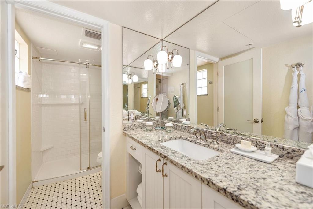 SANIBEL VIEW VILLAS - Residential