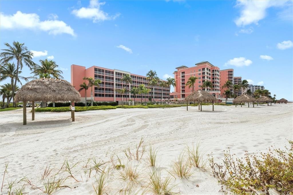 SANIBEL VIEW VILLAS - Residential