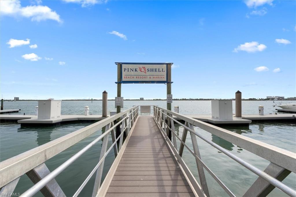 SANIBEL VIEW VILLAS - Residential