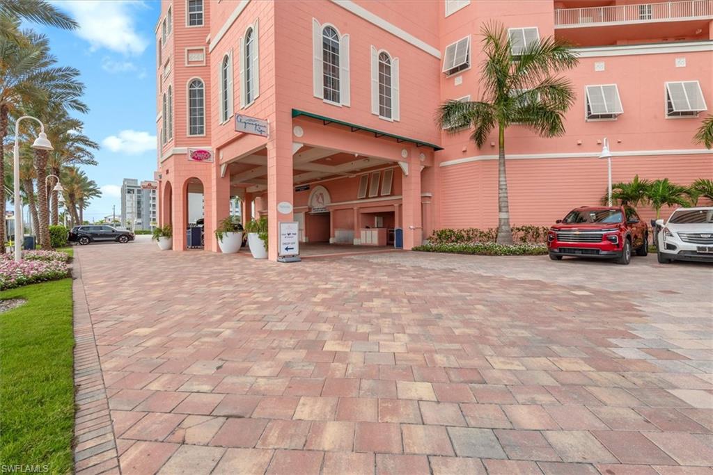 SANIBEL VIEW VILLAS - Residential