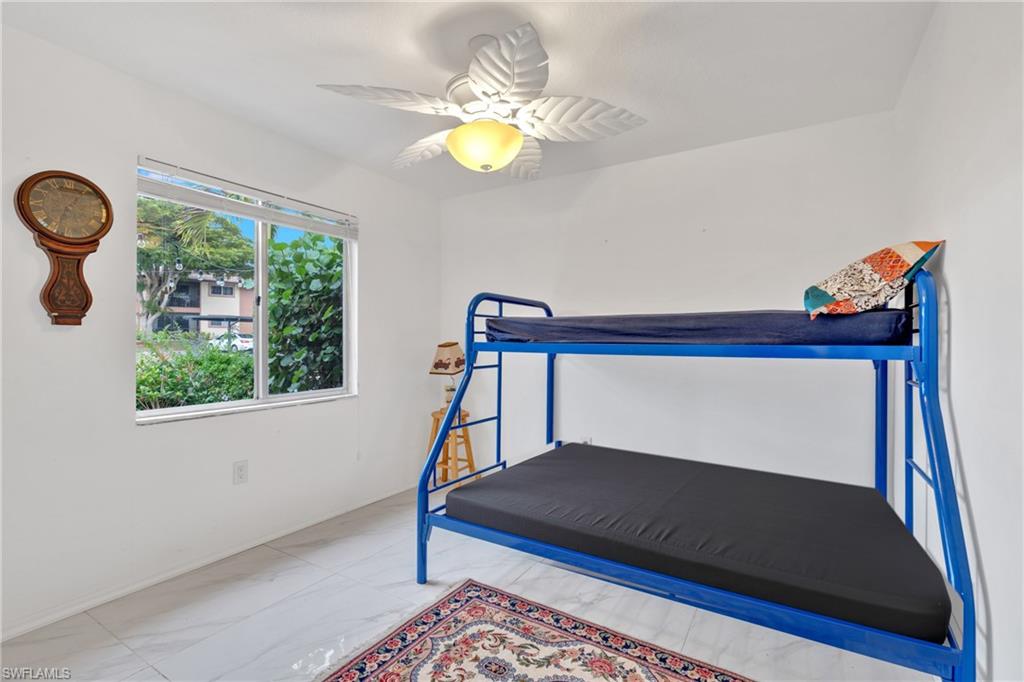 ROYAL WOODS - Residential Lease
