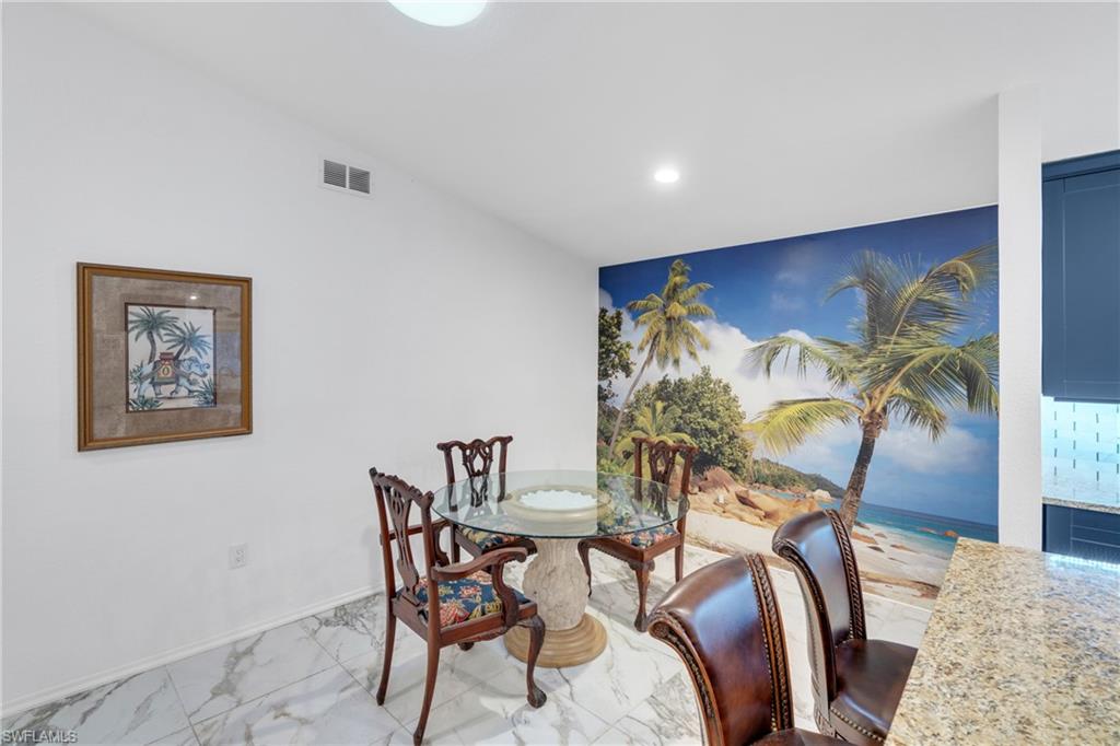 ROYAL WOODS - Residential Lease