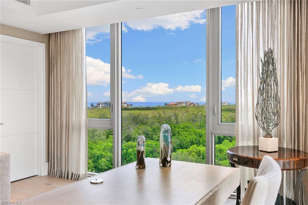 MYSTIQUE - Residential