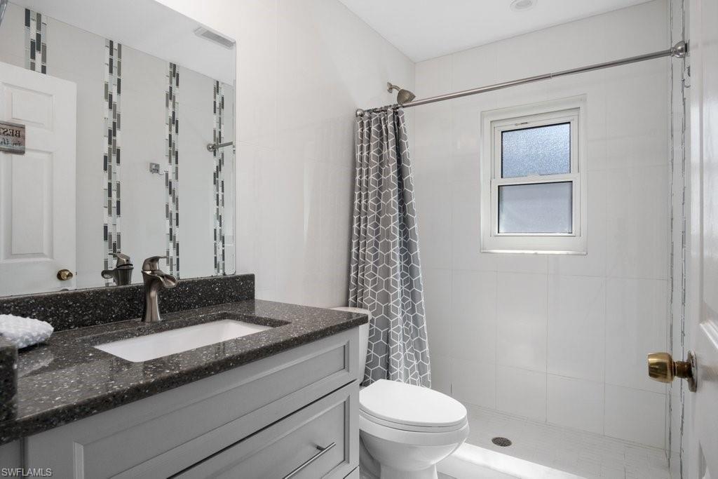 WILLOUGHBY ACRES - Residential
