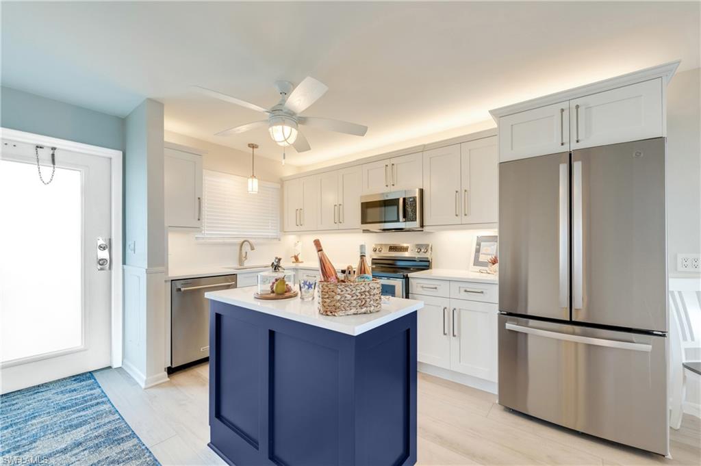 MARINA VILLAS CONDO - Residential