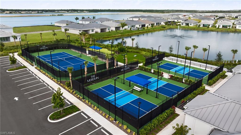 SEVEN SHORES - Residential