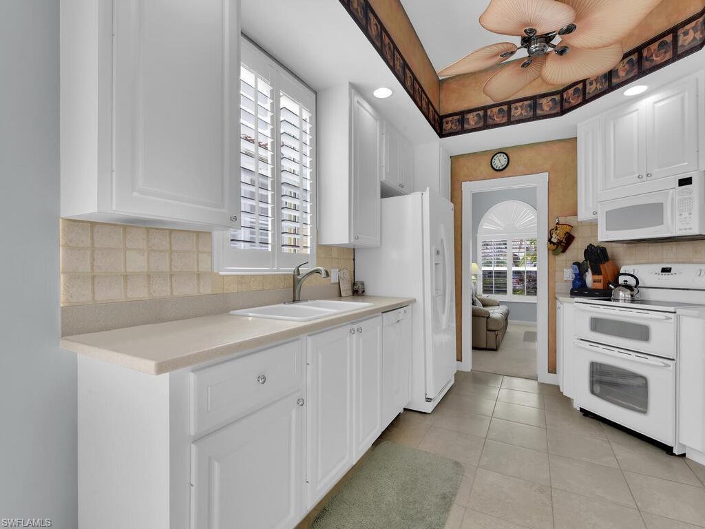 VILLAGE WALK OF BONITA SPRINGS - Residential