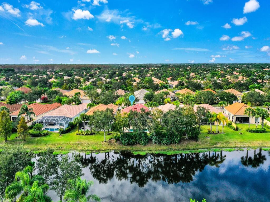 VILLAGE WALK OF BONITA SPRINGS - Residential