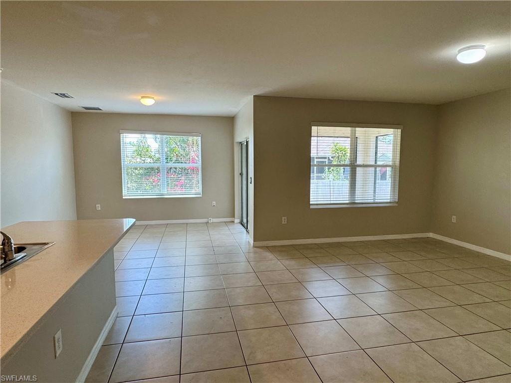 SAN CARLOS PARK - Residential Lease