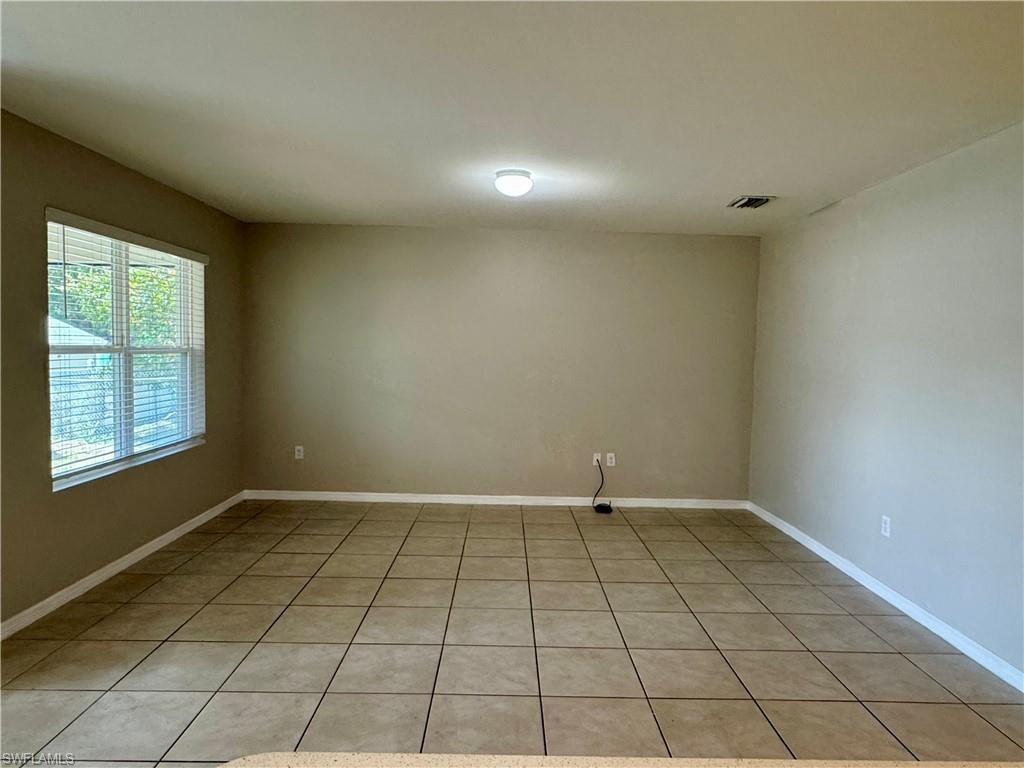 SAN CARLOS PARK - Residential Lease