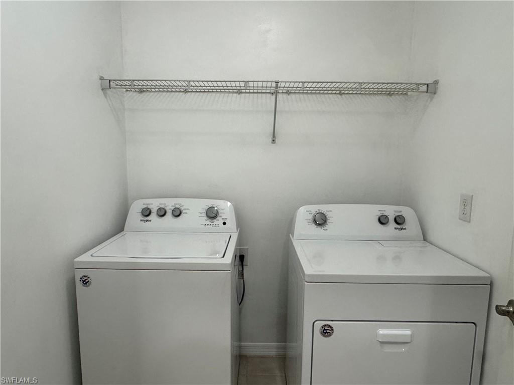 SAN CARLOS PARK - Residential Lease
