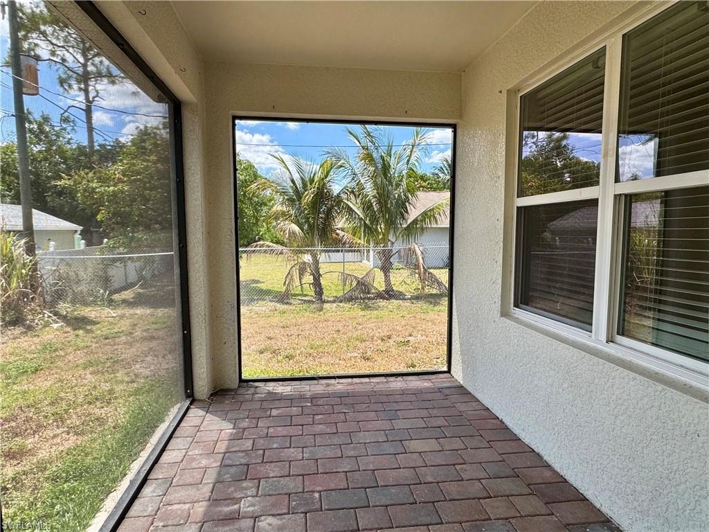 SAN CARLOS PARK - Residential Lease