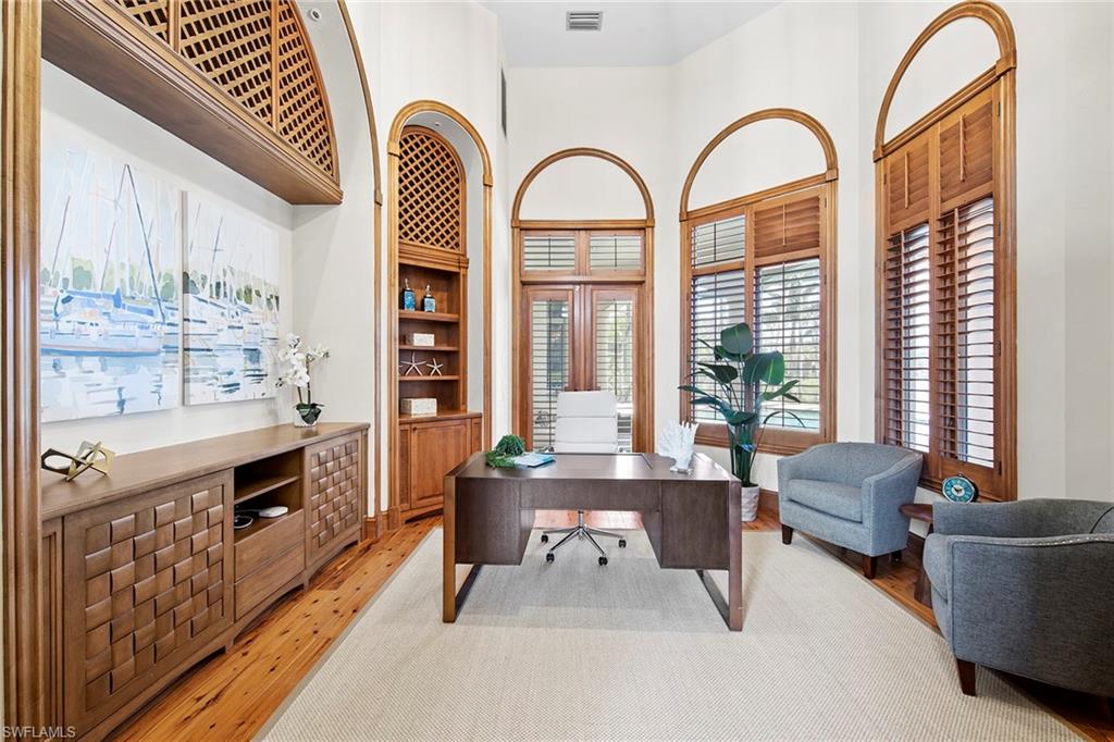 QUAIL WEST - Residential