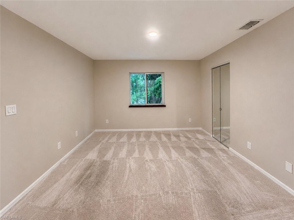 TIMBER LAKE - Residential Lease