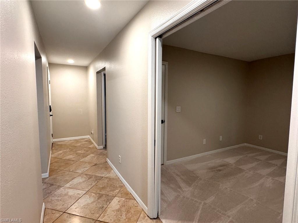 TIMBER LAKE - Residential Lease