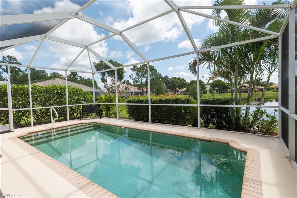 THE SHORES - Residential