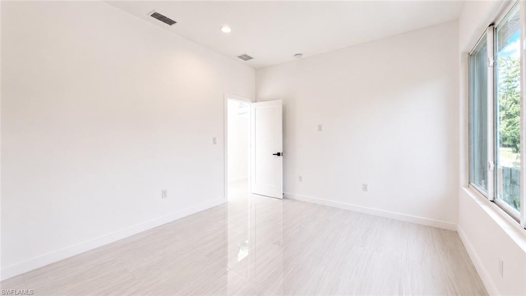 GOLDEN GATE ESTATES - Residential Lease