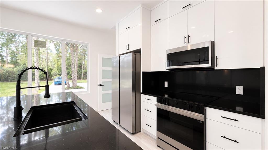 GOLDEN GATE ESTATES - Residential Lease