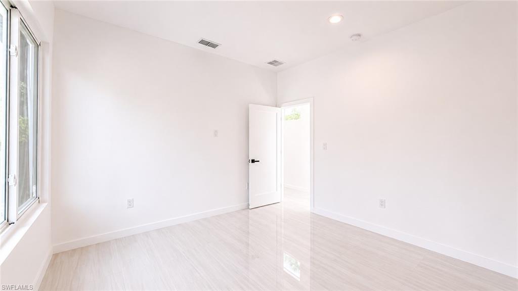 GOLDEN GATE ESTATES - Residential Lease