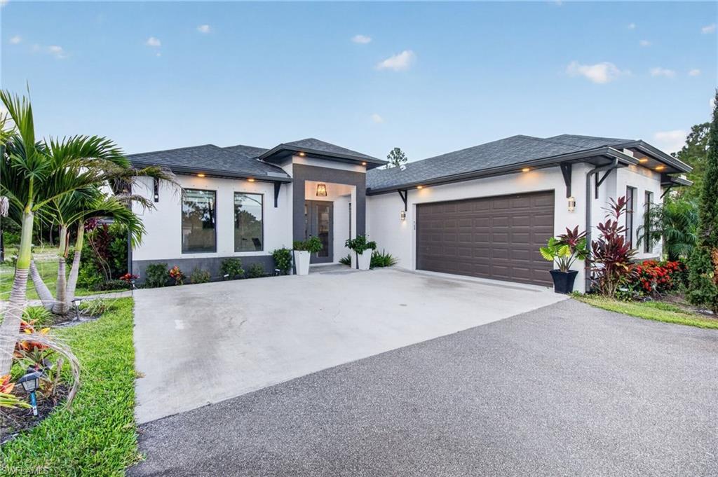GOLDEN GATE ESTATES - Residential