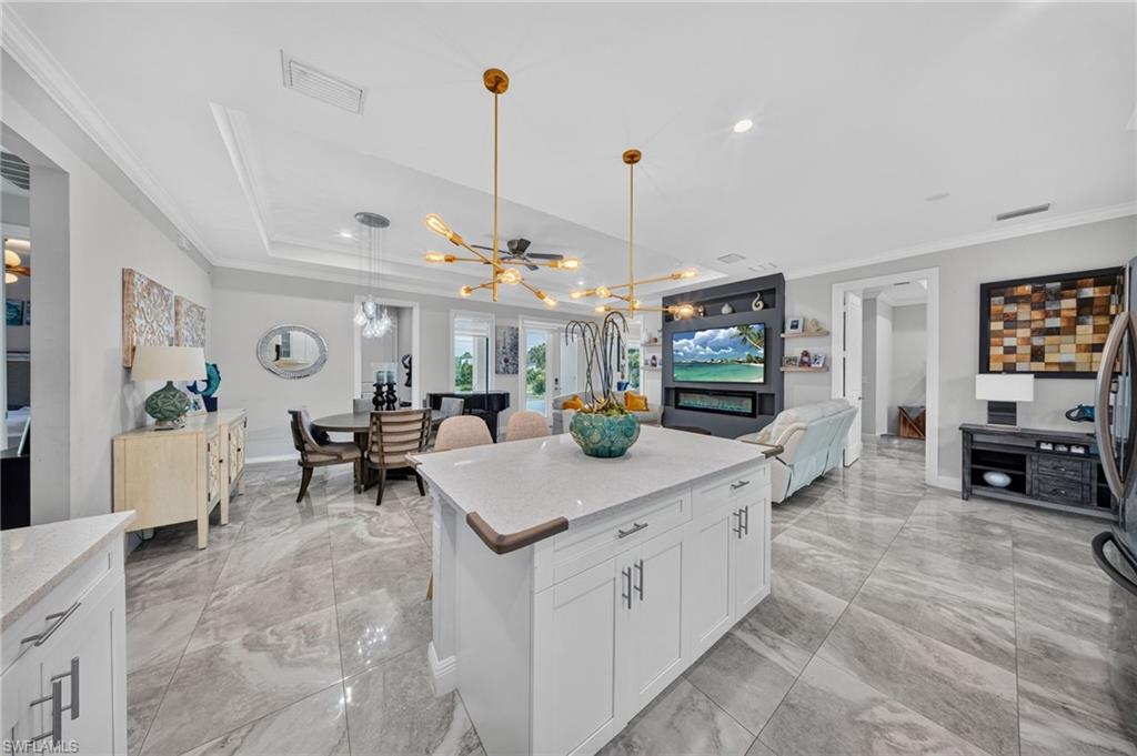 GOLDEN GATE ESTATES - Residential