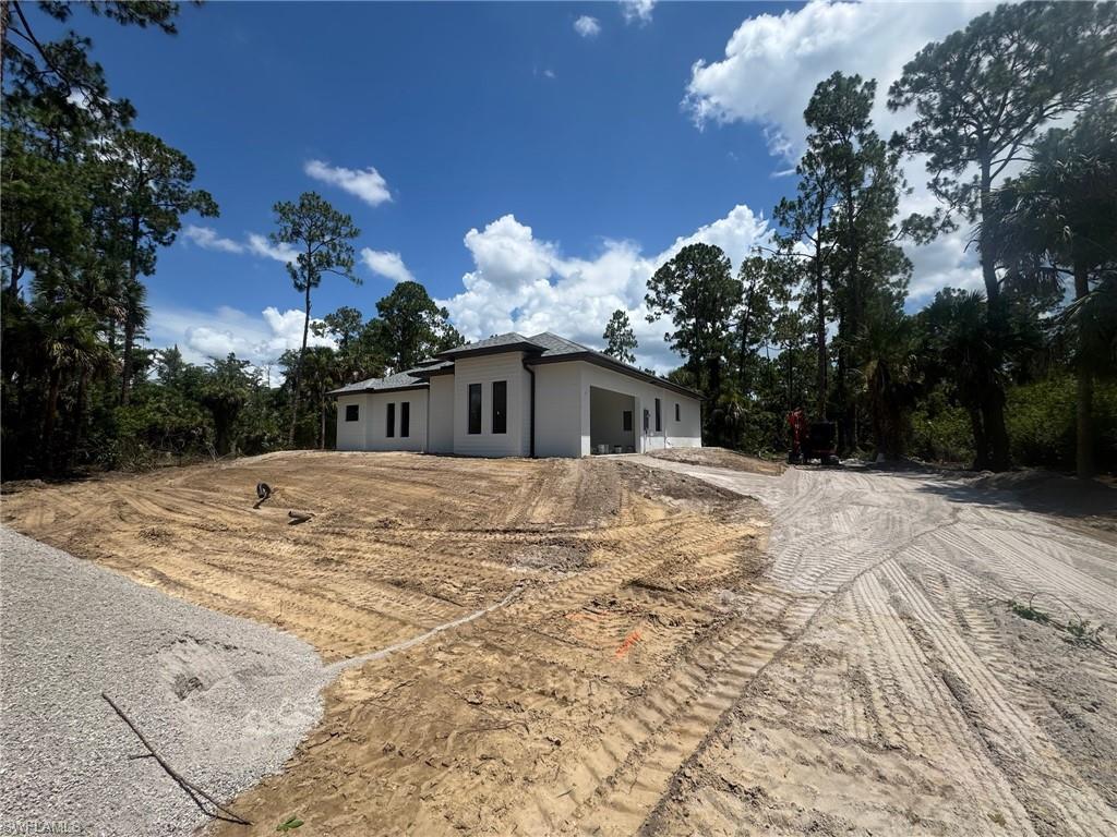 GOLDEN GATE ESTATES - Residential