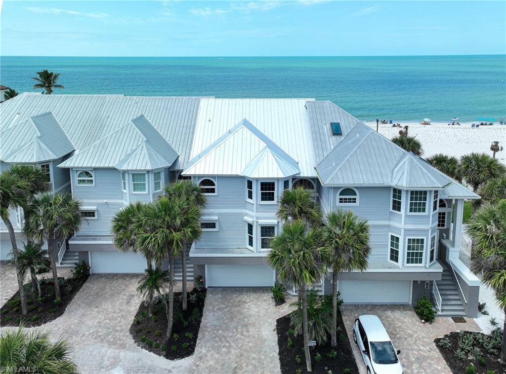 VILLAS AT BAREFOOT BEACH - Residential