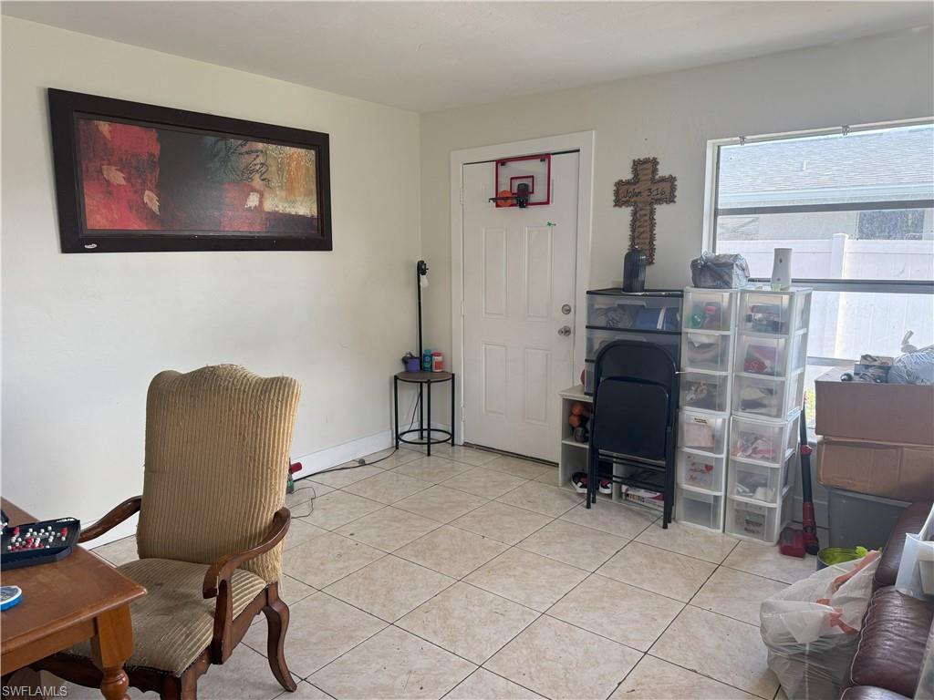 PINE MANOR - Residential Income