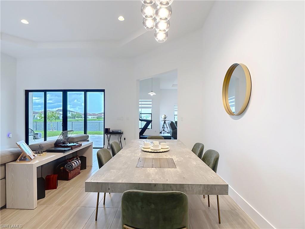 MAPLE RIDGE - Residential Lease
