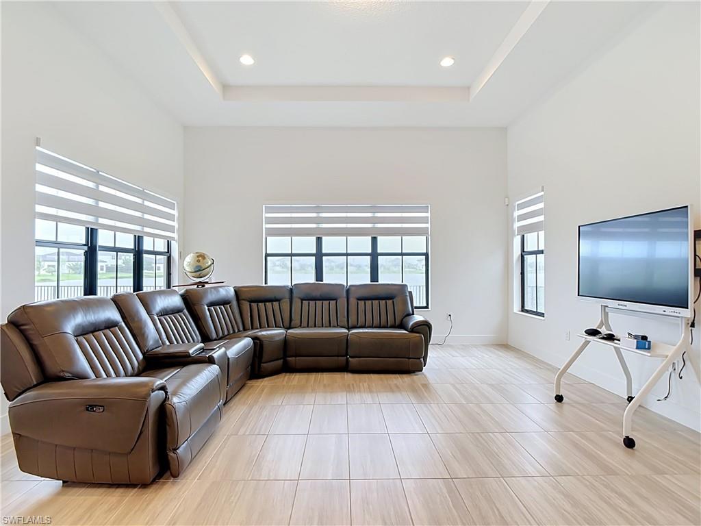 MAPLE RIDGE - Residential Lease