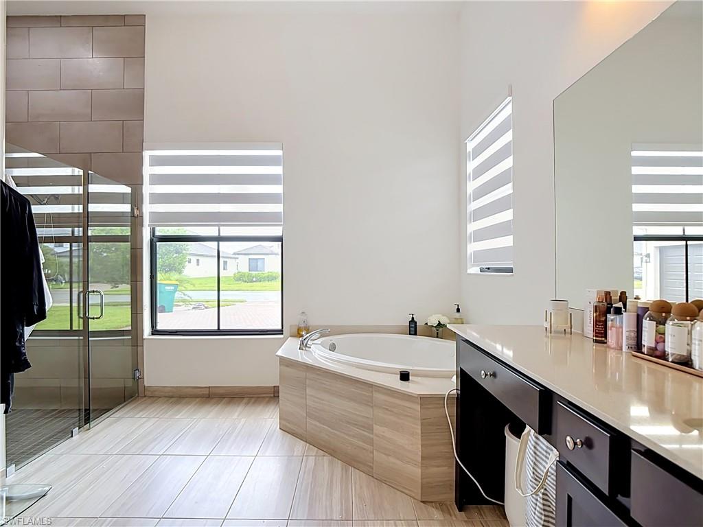 MAPLE RIDGE - Residential Lease